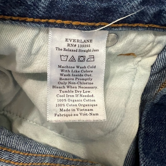 Everlane The Relaxed Straight Fit Organic Cotton Jeans - Picture 9 of 9